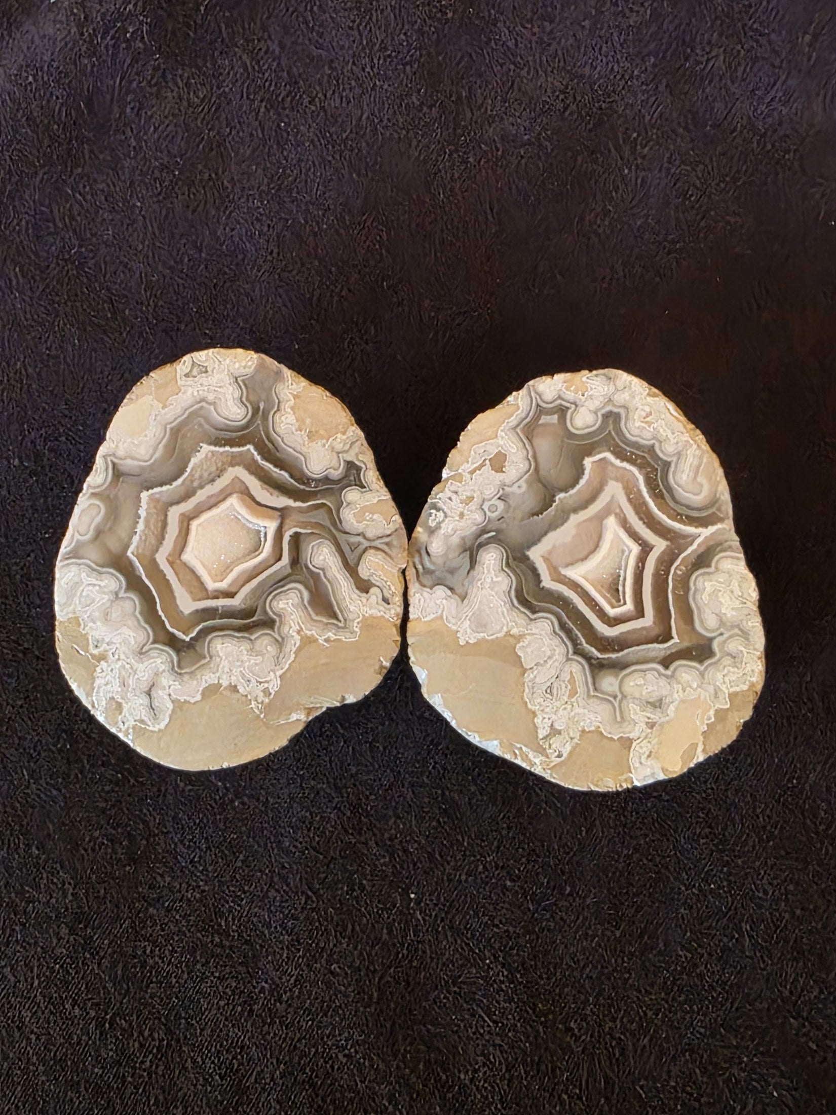 Detail of the crazy lace agate pattern surrounding the polyhedral chamber in Lebanese agate geode specimen №001, Mediterranean coast, North Lebanon.
